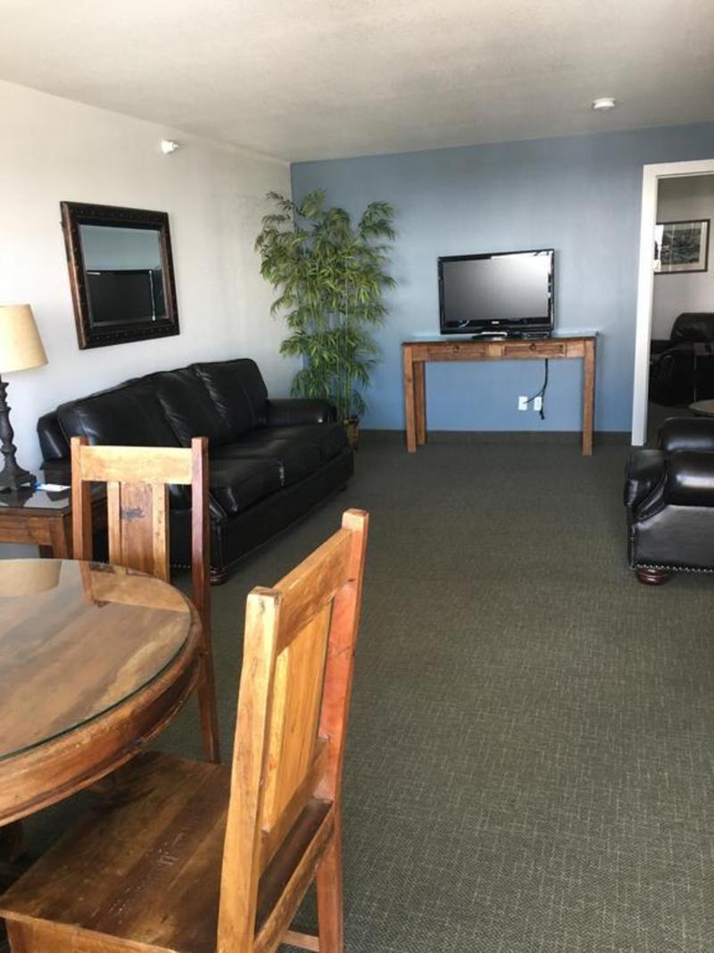 Travelodge By Wyndham Gardiner Yellowstone Park North Entr Bagian luar foto